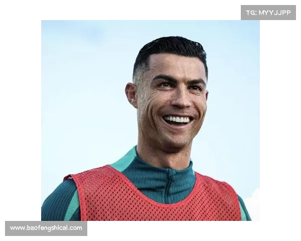 C罗为何能长期保持顶尖竞技状态背后的训练秘诀与自律精神解析 C罗为何能长期保持顶尖竞技状态背后的训练秘诀与自律精神解析