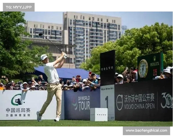 德国女子高尔夫赛上的壮举：选手夺冠成就彰显精湛技艺